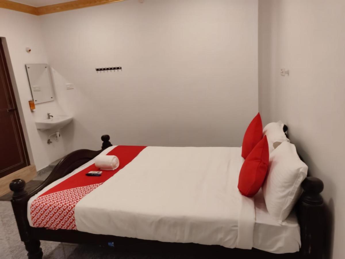 فندق Seascape Residency White Town بونديتْشيري المظهر الخارجي الصورة